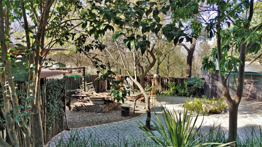 4 Bedroom Property for Sale in Mooiplaats Gauteng