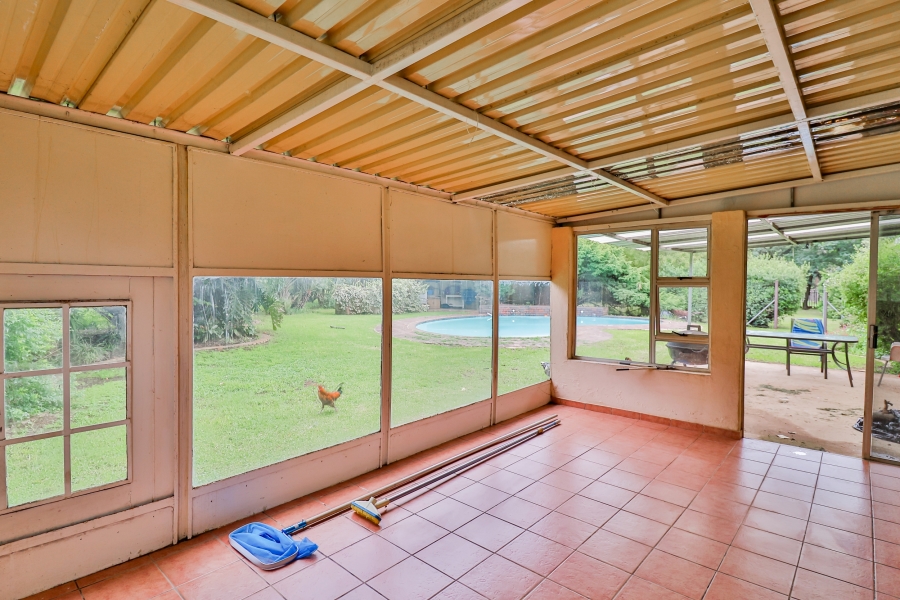 6 Bedroom Property for Sale in Golf View Gauteng