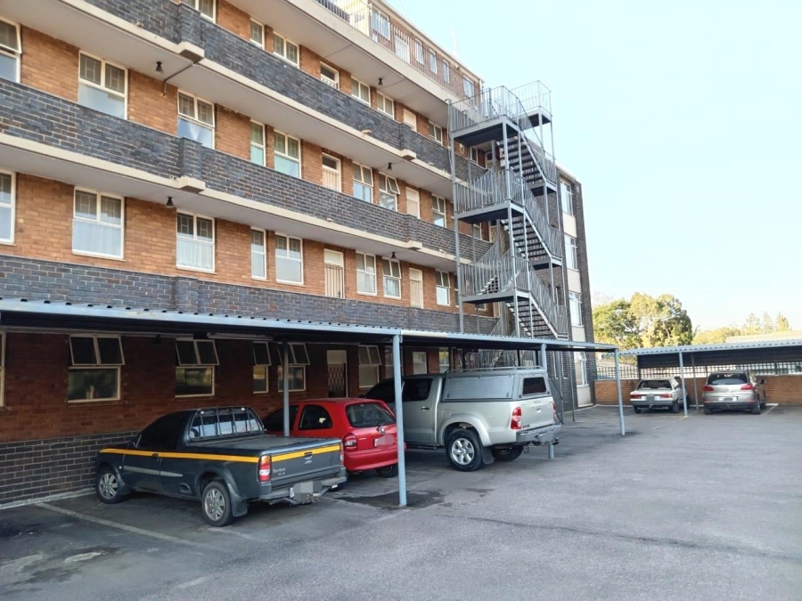 2 Bedroom Property for Sale in Villieria Gauteng