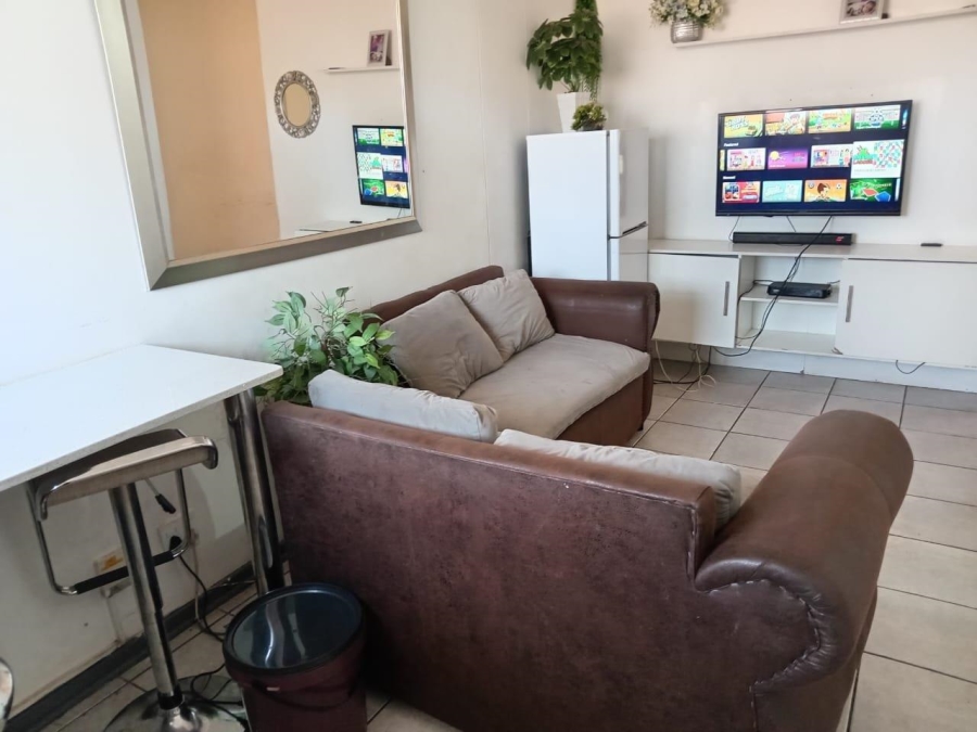 2 Bedroom Property for Sale in Villieria Gauteng