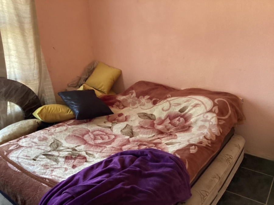 2 Bedroom Property for Sale in Lenasia South Gauteng