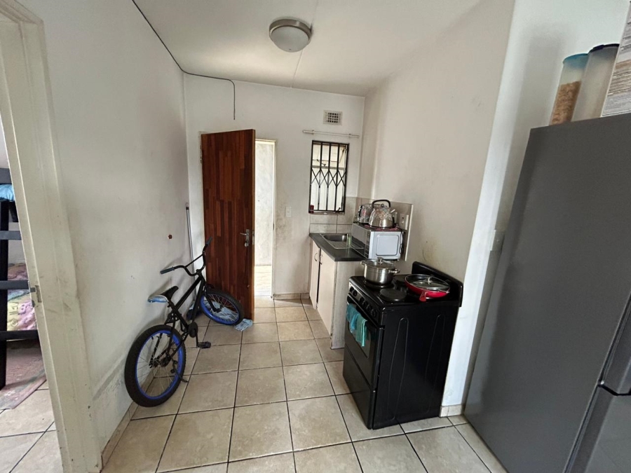 2 Bedroom Property for Sale in Fleurhof Gauteng