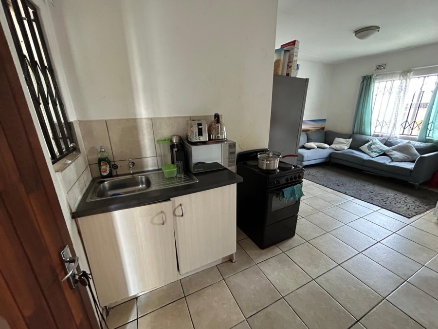 2 Bedroom Property for Sale in Fleurhof Gauteng