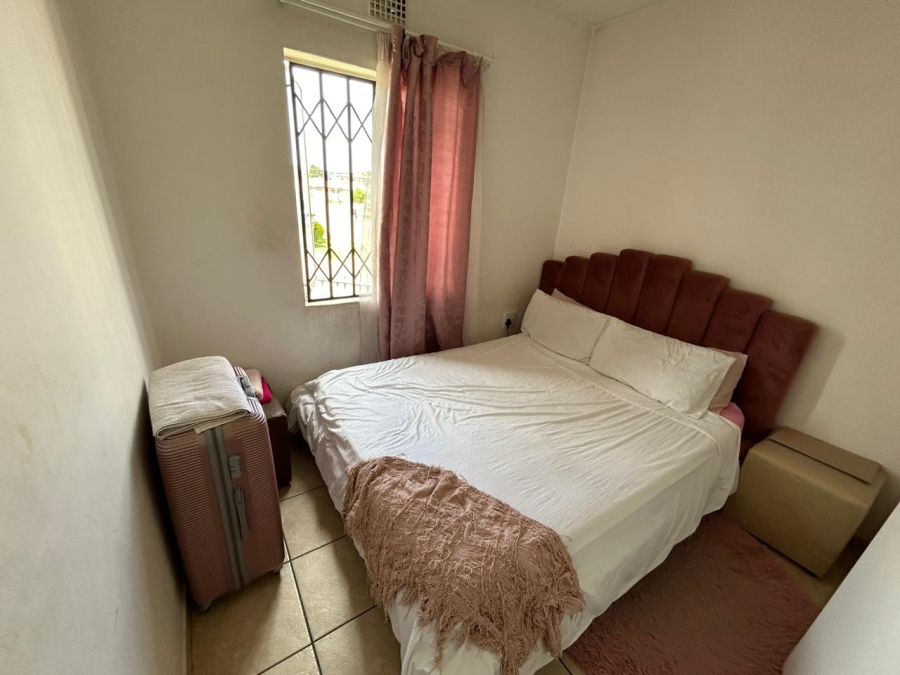 2 Bedroom Property for Sale in Fleurhof Gauteng