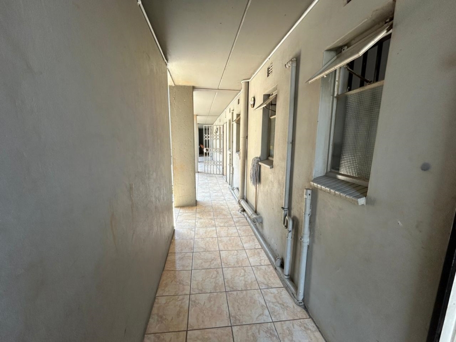 2 Bedroom Property for Sale in Fleurhof Gauteng