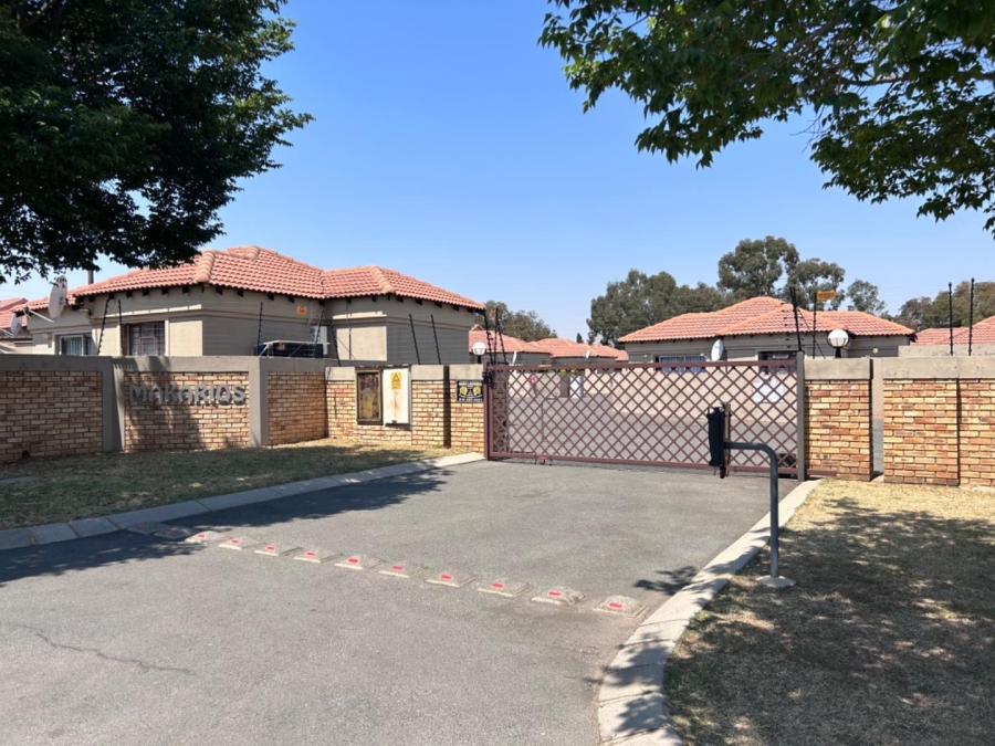 3 Bedroom Property for Sale in Greenhills Gauteng