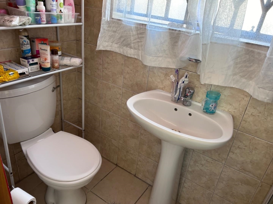 3 Bedroom Property for Sale in Greenhills Gauteng