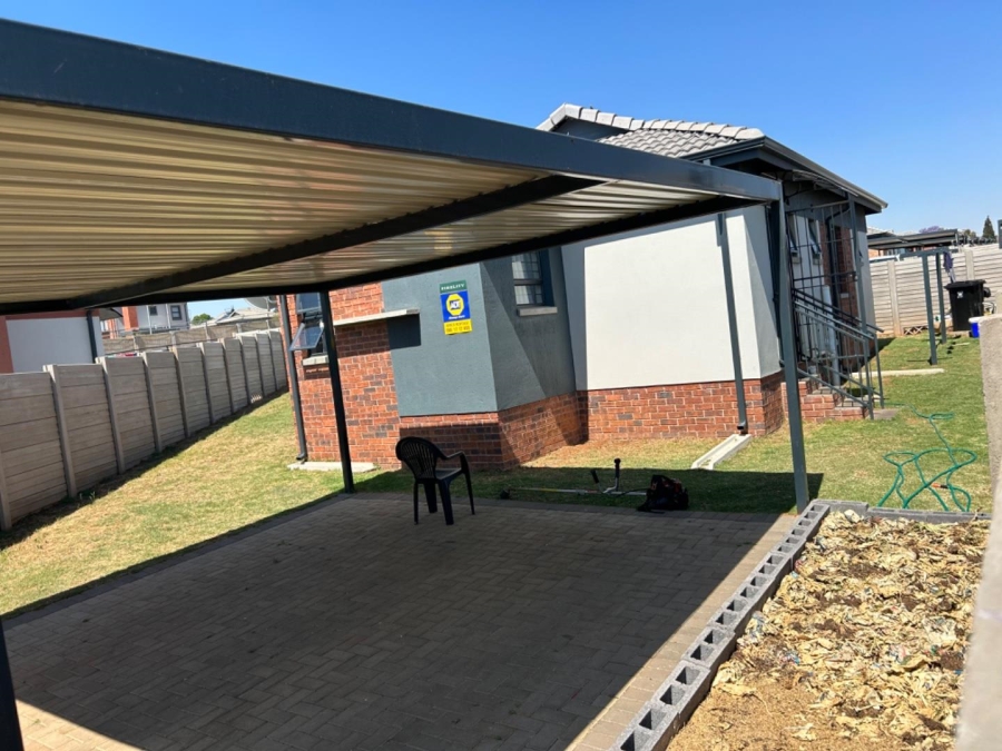 3 Bedroom Property for Sale in Mindalore Gauteng