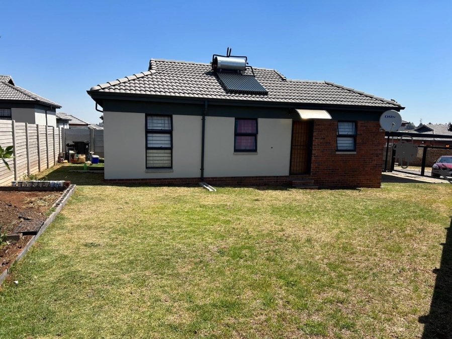 3 Bedroom Property for Sale in Mindalore Gauteng