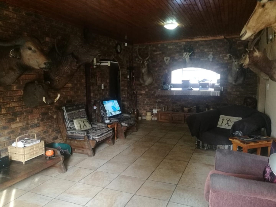 4 Bedroom Property for Sale in Theresa Park Gauteng