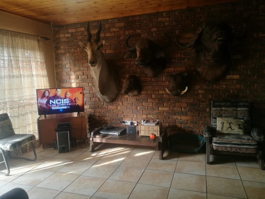 4 Bedroom Property for Sale in Theresa Park Gauteng
