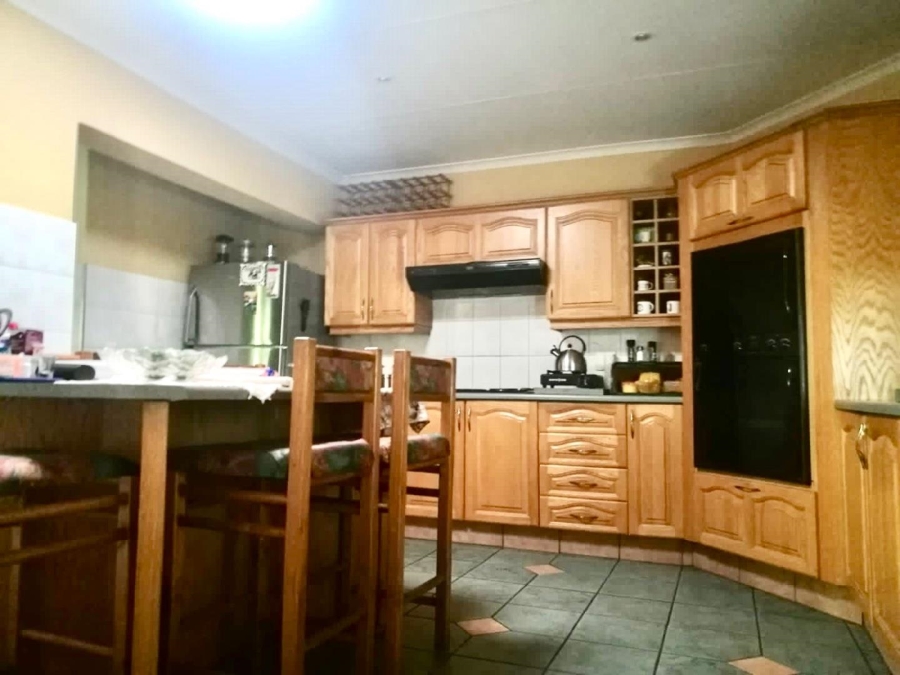 4 Bedroom Property for Sale in Ninapark Gauteng