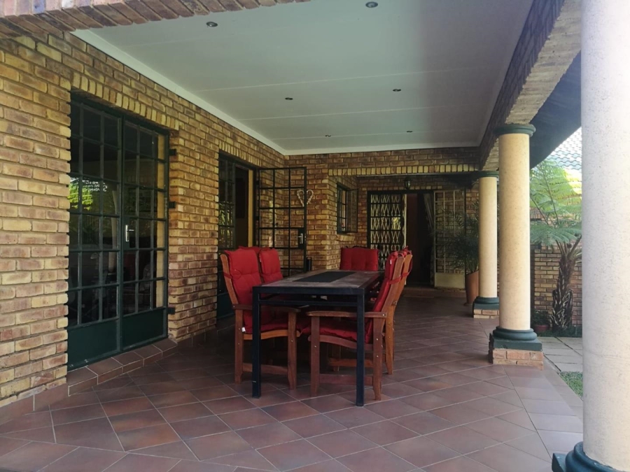4 Bedroom Property for Sale in Ninapark Gauteng