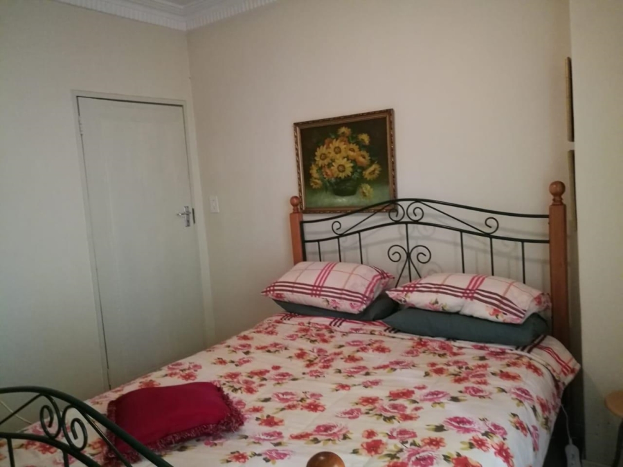 4 Bedroom Property for Sale in Ninapark Gauteng