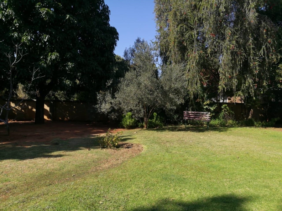 4 Bedroom Property for Sale in Ninapark Gauteng