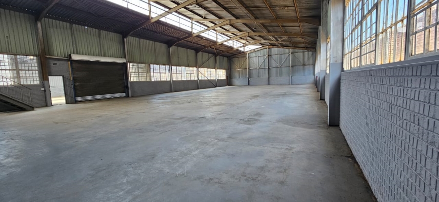 To Let commercial Property for Rent in Clayville Gauteng