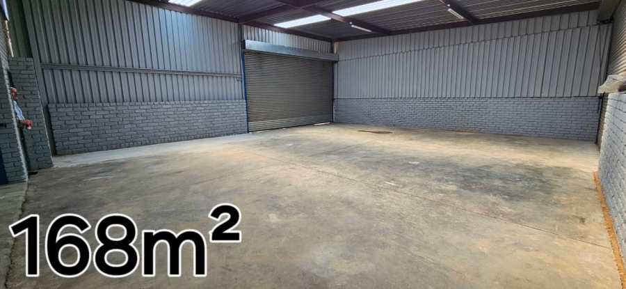 To Let commercial Property for Rent in Clayville Gauteng