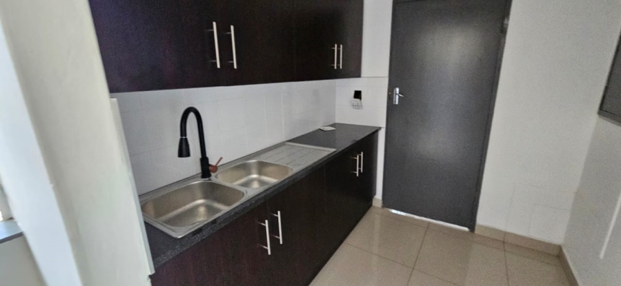 To Let commercial Property for Rent in Clayville Gauteng