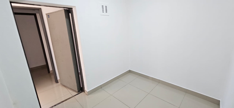 To Let commercial Property for Rent in Clayville Gauteng