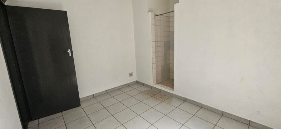 Commercial Property for Sale in Clayville Gauteng