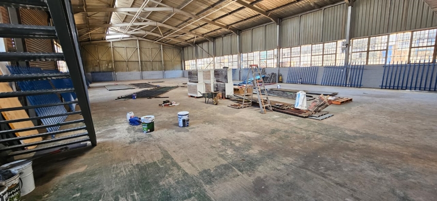 Commercial Property for Sale in Clayville Gauteng