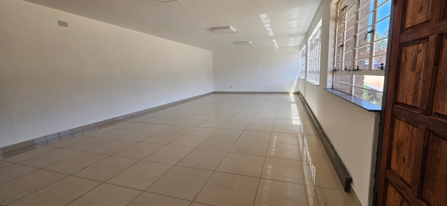 Commercial Property for Sale in Clayville Gauteng