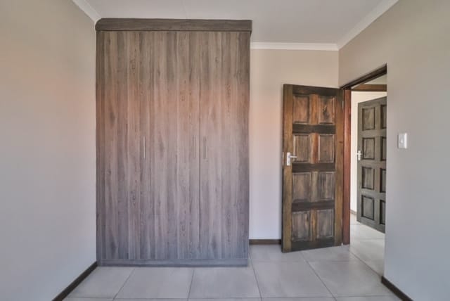 To Let 2 Bedroom Property for Rent in Dalview Gauteng