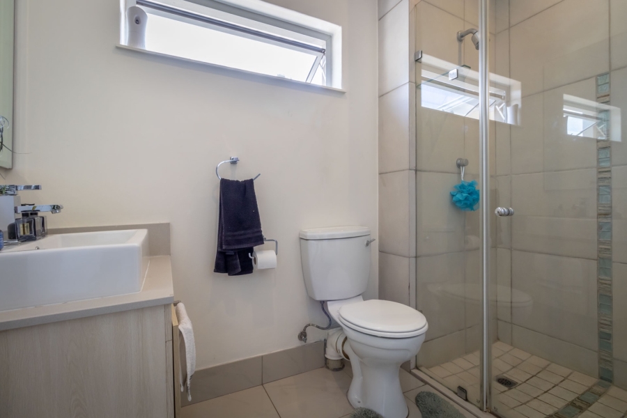 To Let 2 Bedroom Property for Rent in Westcliff Gauteng