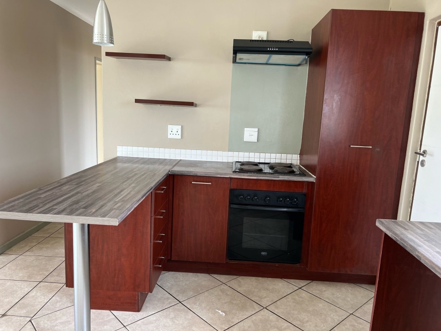 To Let 3 Bedroom Property for Rent in Albemarle Gauteng