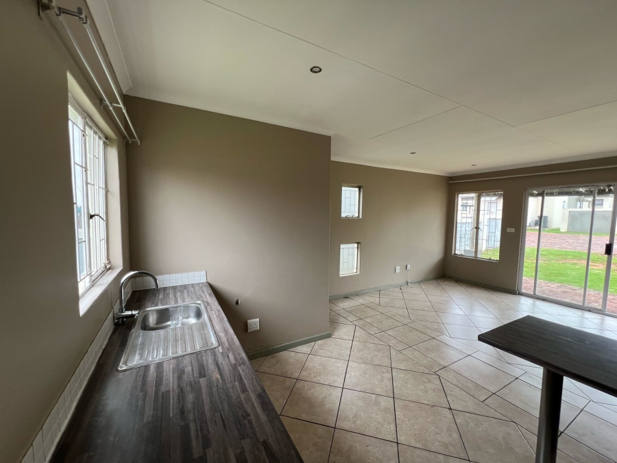 To Let 3 Bedroom Property for Rent in Albemarle Gauteng