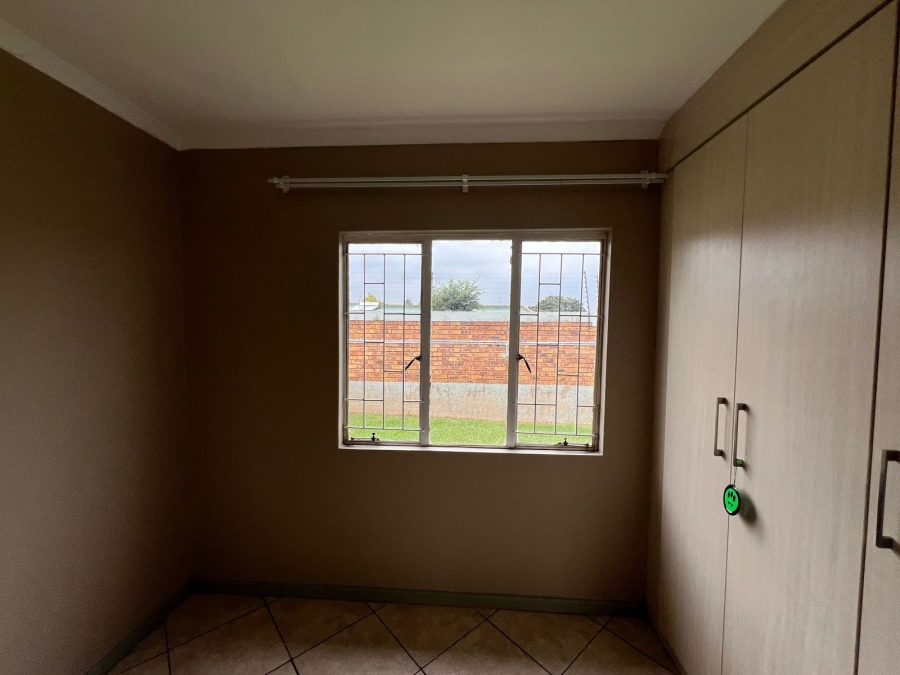 To Let 3 Bedroom Property for Rent in Albemarle Gauteng