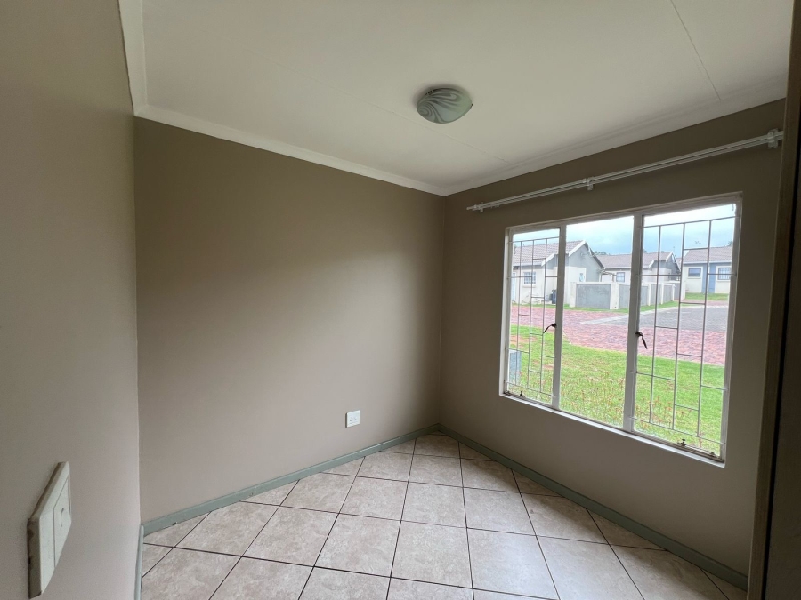 To Let 3 Bedroom Property for Rent in Albemarle Gauteng