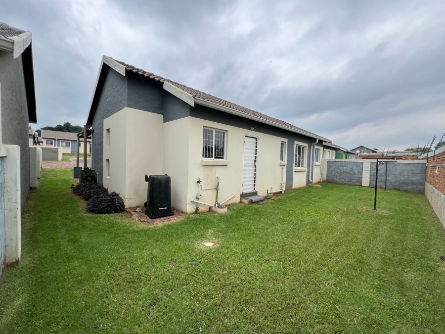 To Let 3 Bedroom Property for Rent in Albemarle Gauteng