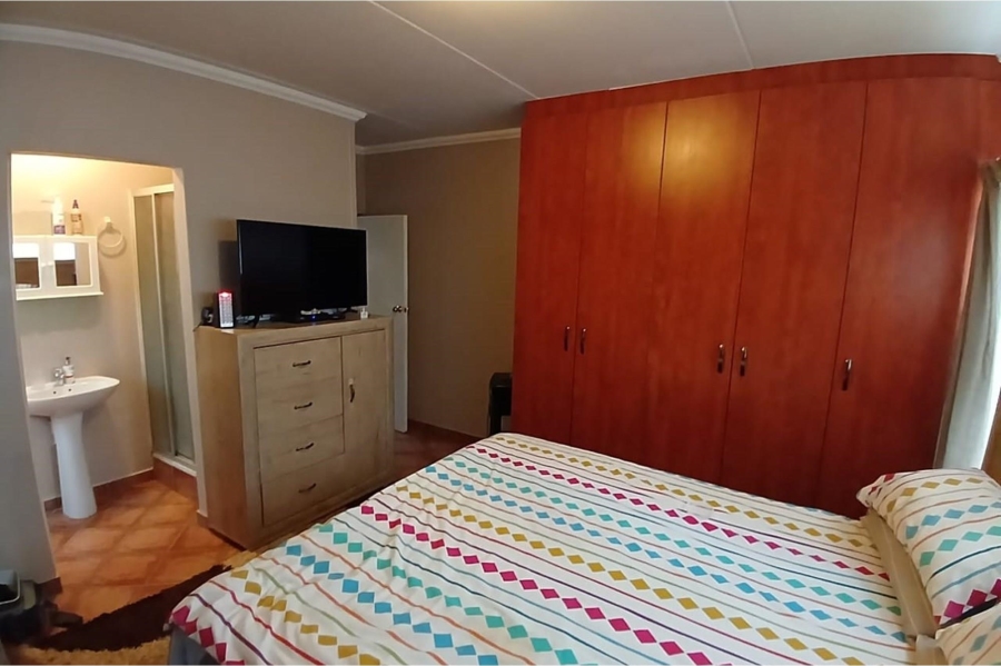 2 Bedroom Property for Sale in Dalpark Ext 1 Gauteng