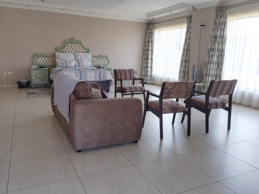 5 Bedroom Property for Sale in Three Rivers East Gauteng