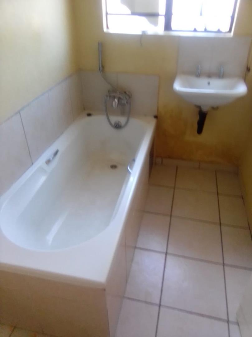 To Let 3 Bedroom Property for Rent in Cosmo City Gauteng