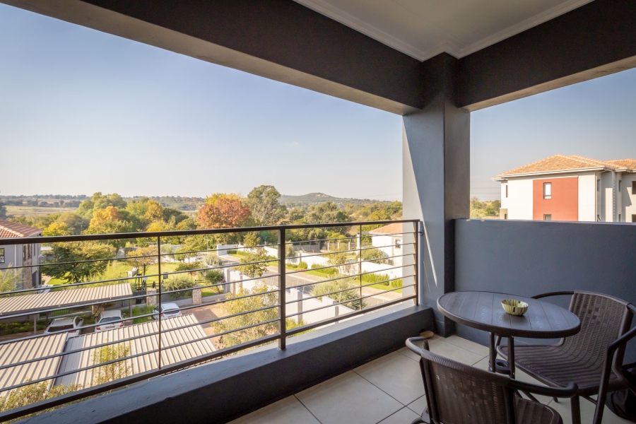 To Let 1 Bedroom Property for Rent in Lonehill Gauteng