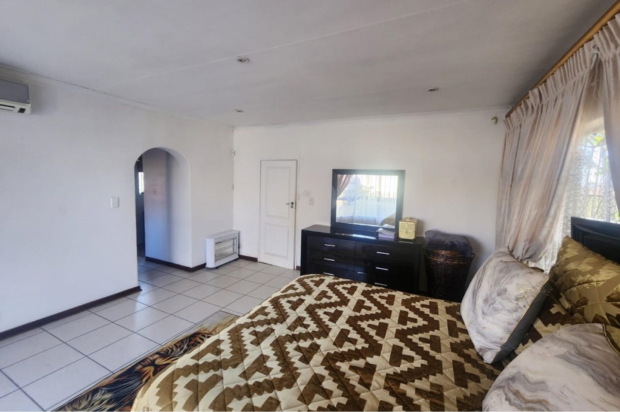 4 Bedroom Property for Sale in Modder East Gauteng