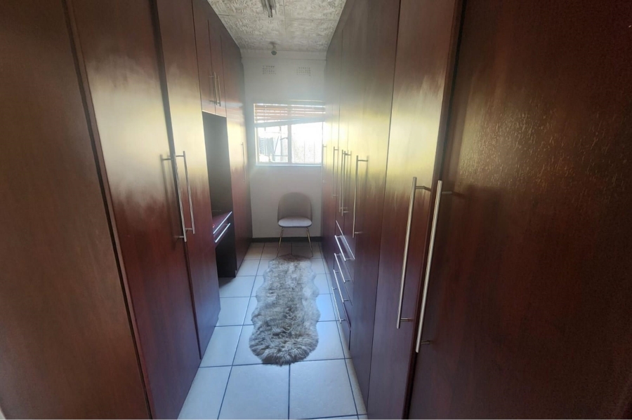 4 Bedroom Property for Sale in Modder East Gauteng