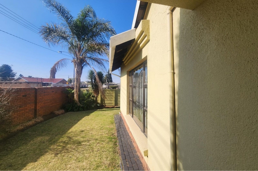 4 Bedroom Property for Sale in Modder East Gauteng