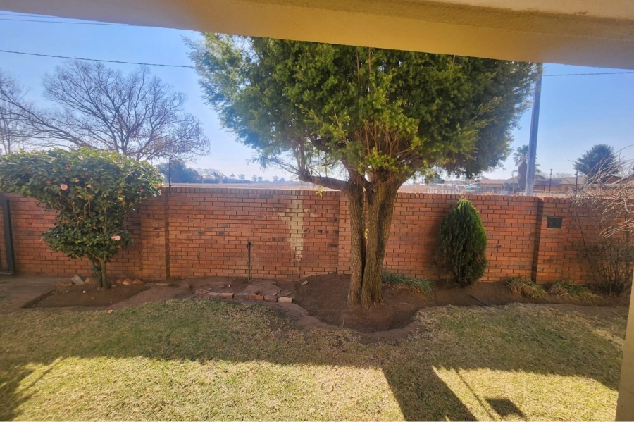 4 Bedroom Property for Sale in Modder East Gauteng