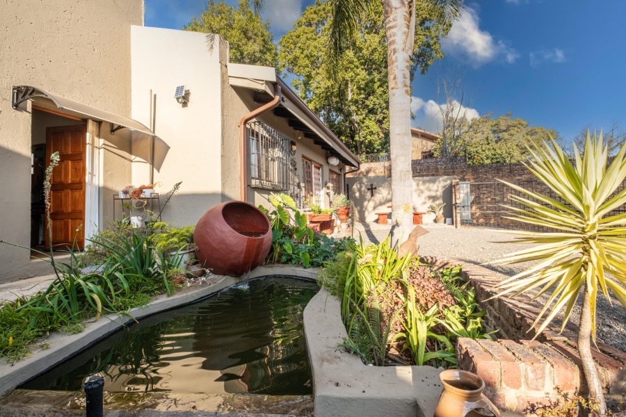 6 Bedroom Property for Sale in Monument Park Gauteng
