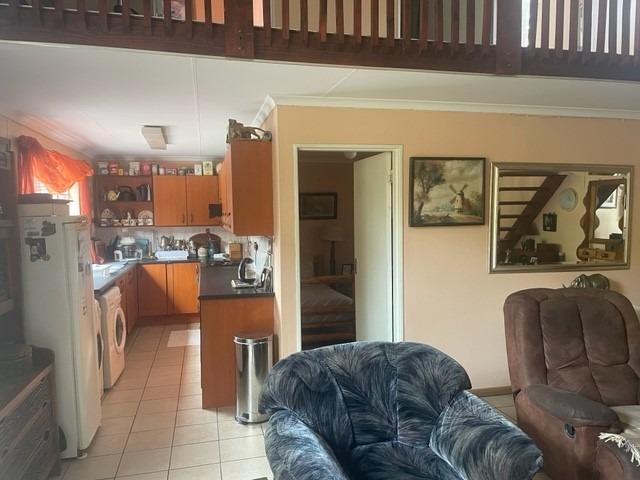 8 Bedroom Property for Sale in Silvertondale Gauteng