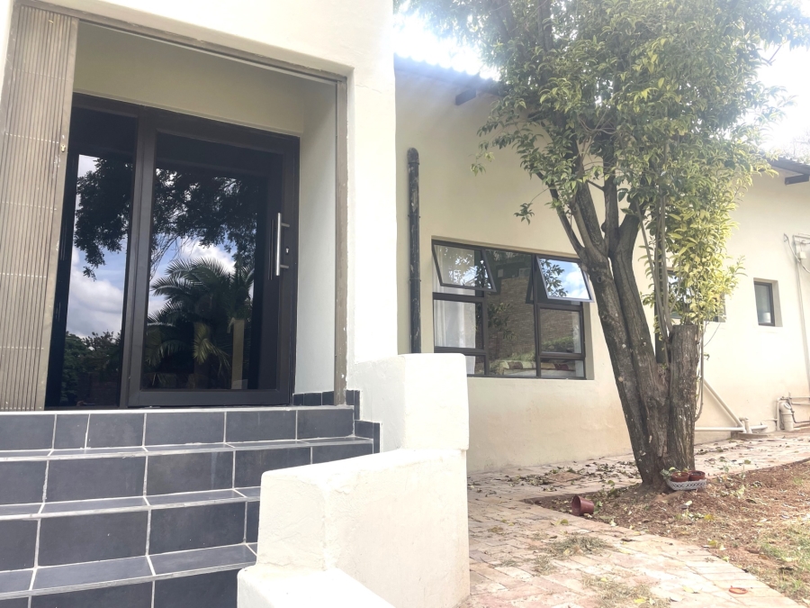 4 Bedroom Property for Sale in Waterkloof Ridge Gauteng