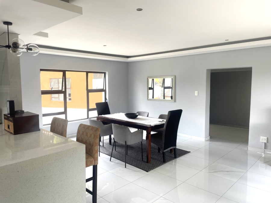 4 Bedroom Property for Sale in Waterkloof Ridge Gauteng
