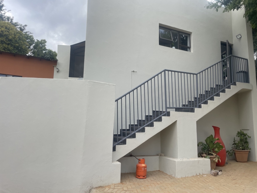 4 Bedroom Property for Sale in Waterkloof Ridge Gauteng