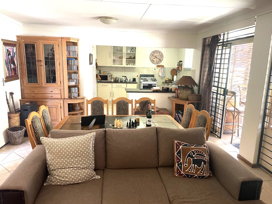 3 Bedroom Property for Sale in La Montagne Gauteng