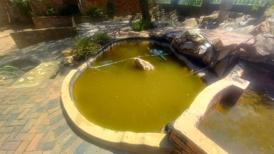 4 Bedroom Property for Sale in Noordheuwel Gauteng