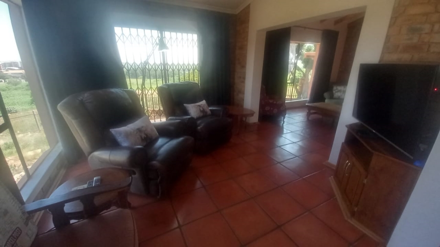 4 Bedroom Property for Sale in Noordheuwel Gauteng