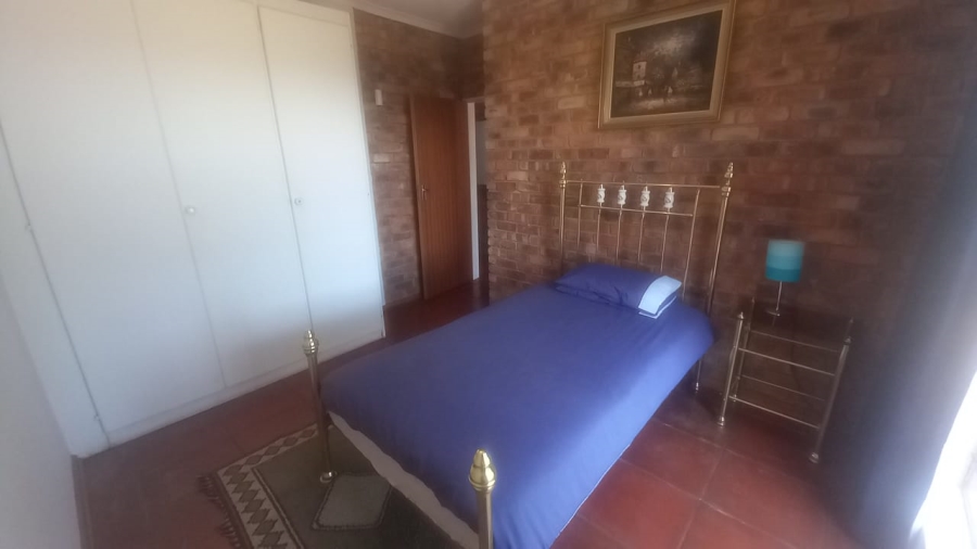 4 Bedroom Property for Sale in Noordheuwel Gauteng